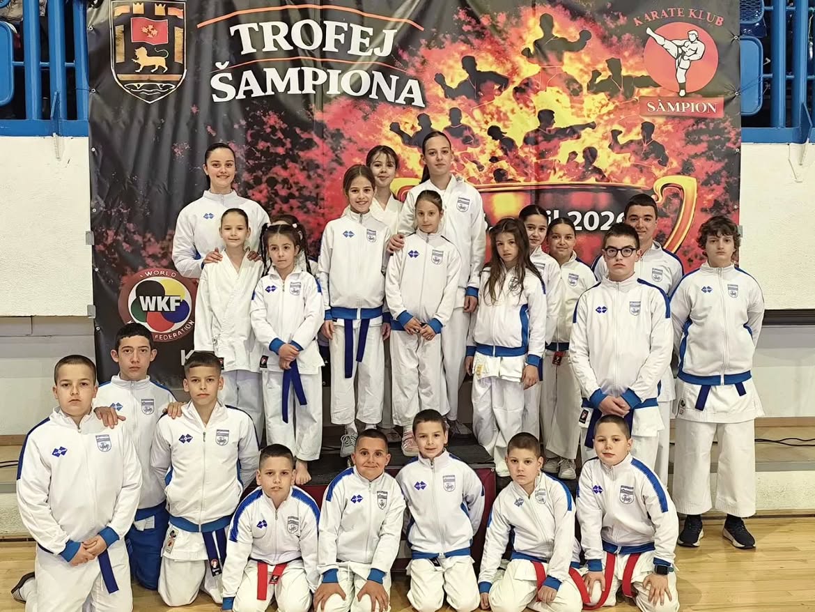Club members posing together after a tournament